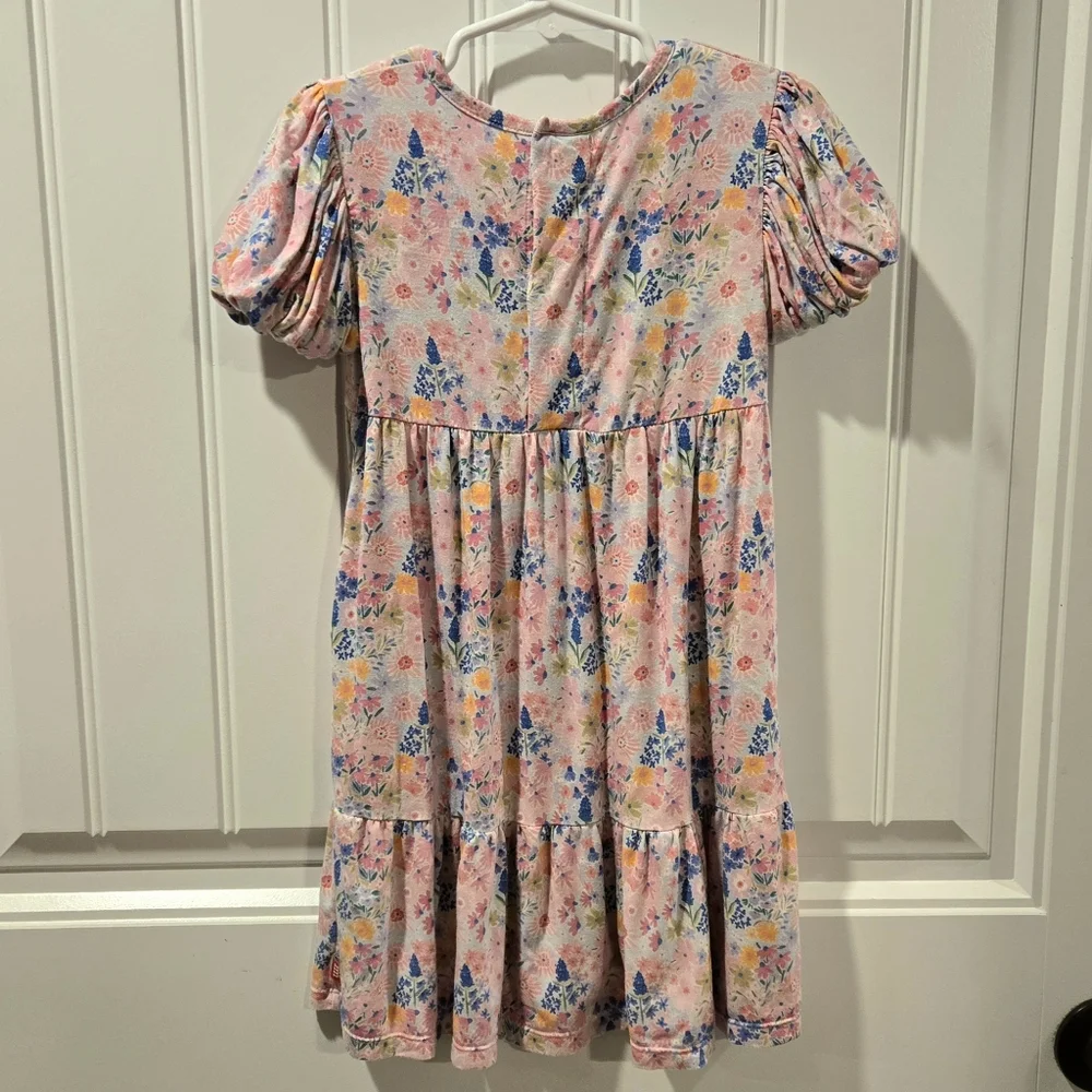 Magnetic Me Lily Flutter Sleeve Dress - Picture 4 of 5